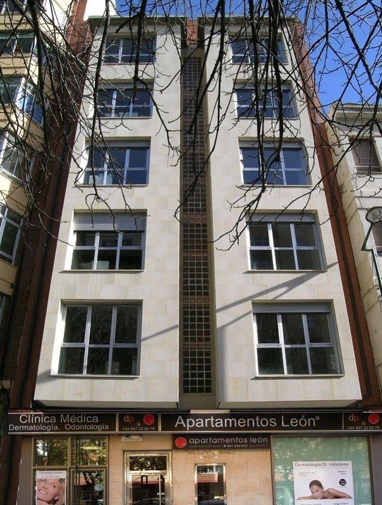 Apartamentos León Eksteriør bilde